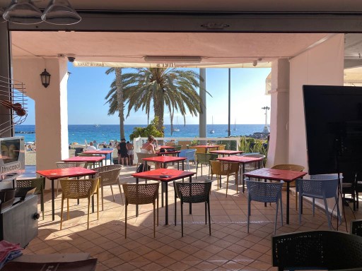 First Line Coctail Bar & Gastro Pub in Los Cristianos