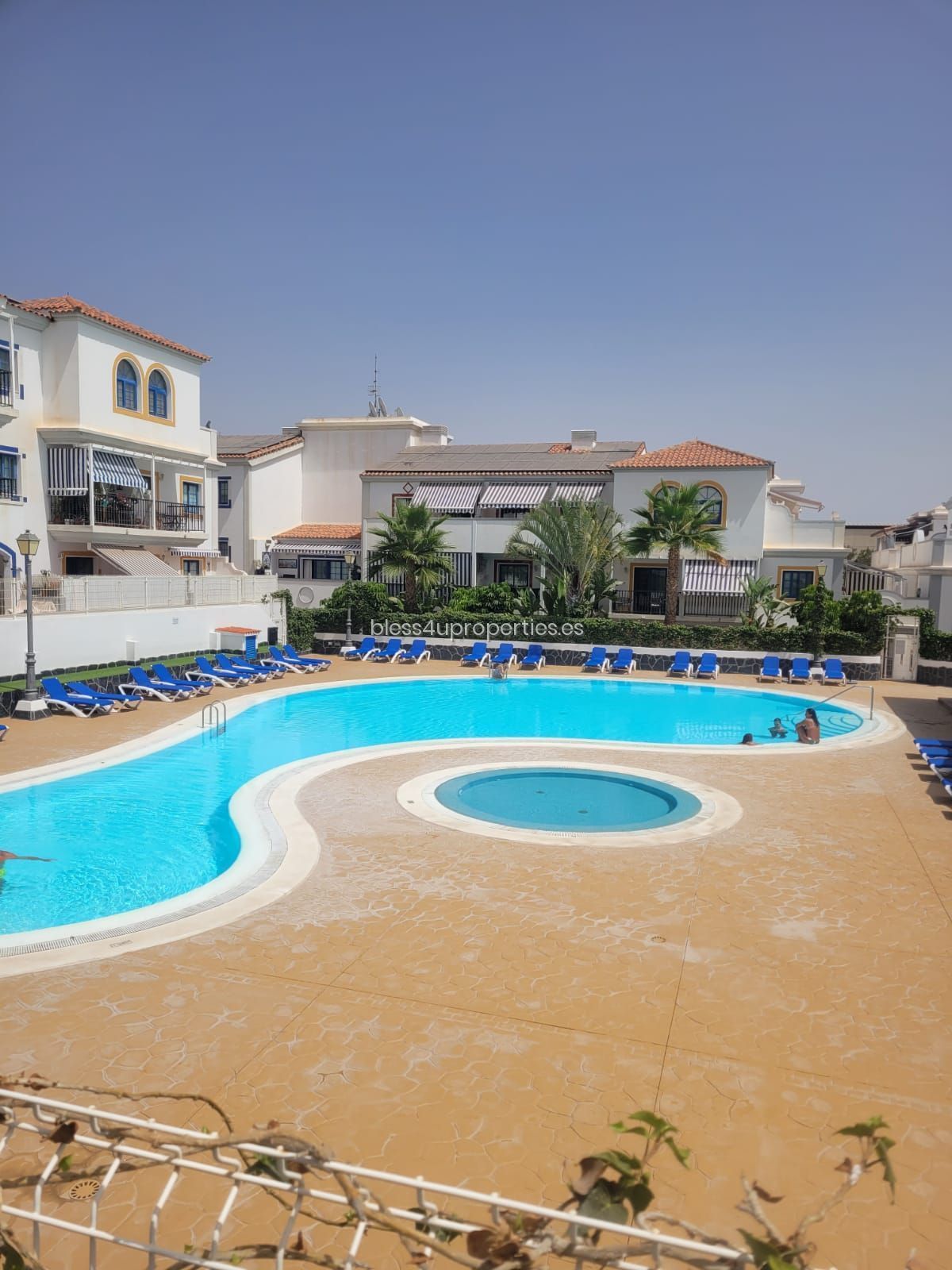 WhatsApp Image 2025-09-16 at 14.00.23